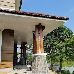Thi công trọn gói biệt thự 2 tầng bằng gỗ conwood ở Lạng Sơn TCBT2105